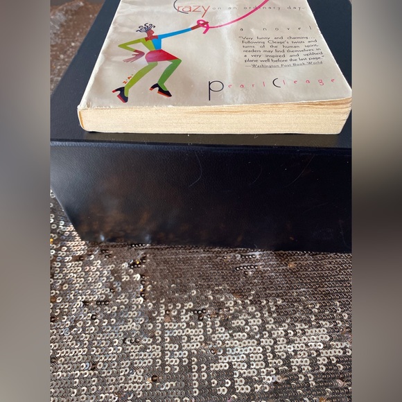 What Looks Like Crazy on an Ordinary Day by Pearl Cleage - Picture 2 of 5
